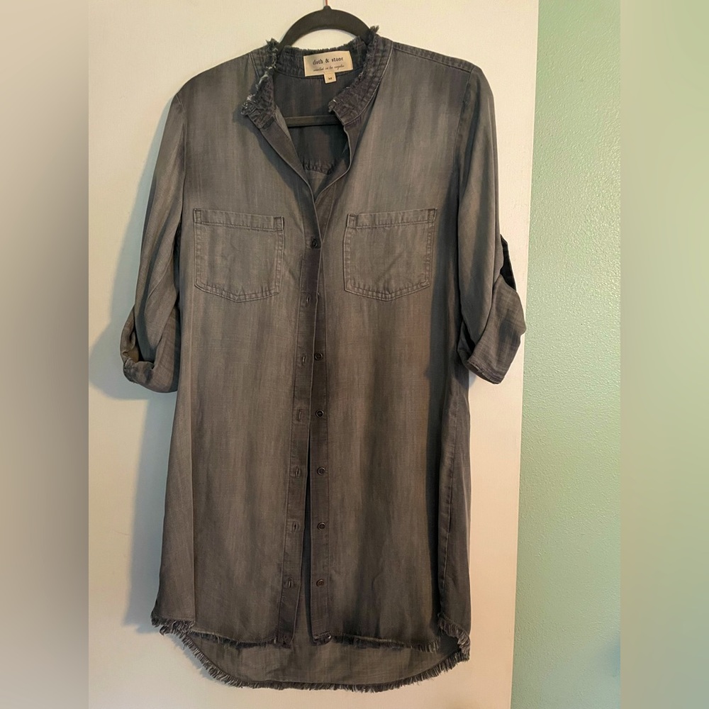 Women’s dress